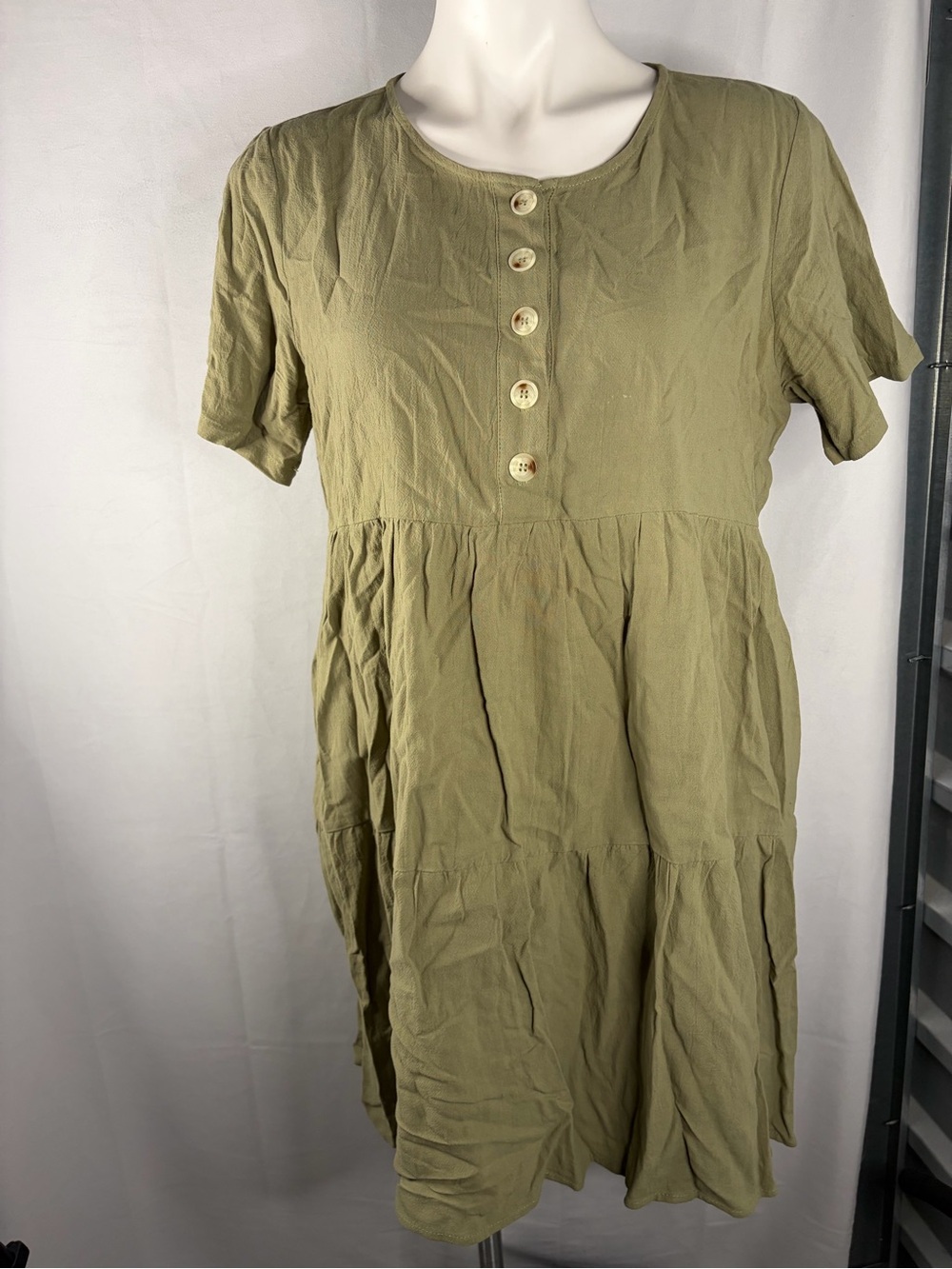 Wishlist Olive Green Short Sleeve Tiered Button Dress